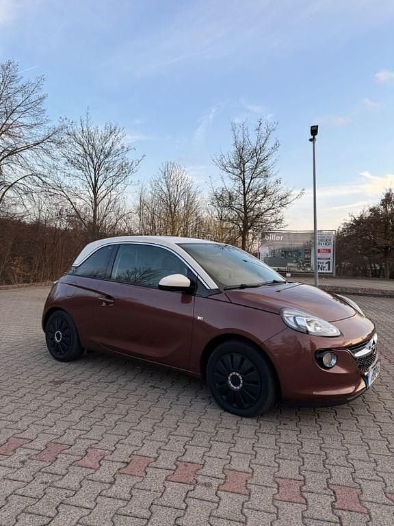 Usado Opel Adam 69 HP (50 kW) 2017 Branco Citadino