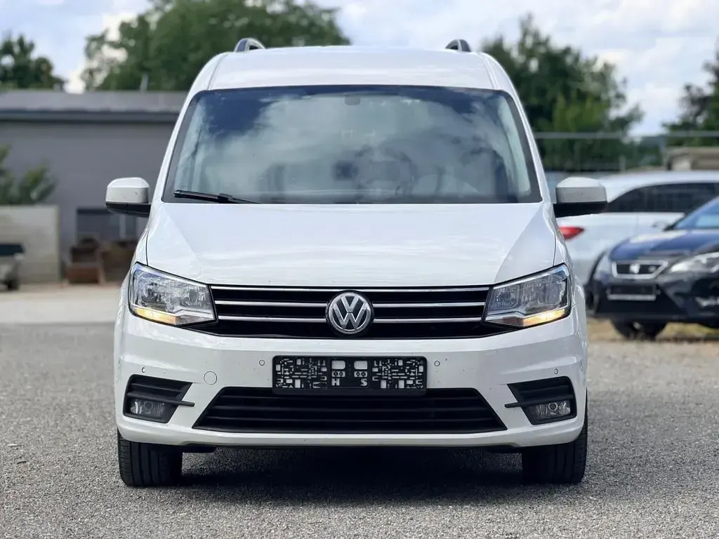 Gebraucht VW Caddy Maxi Comfortline 150 PS (110 kW) 2016 Weiß Van / Kleinbus