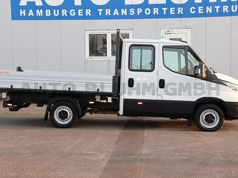 Gebraucht Iveco Daily 160 PS (117 kW) 2020 White ic 194 Van / Kleinbus