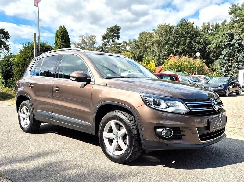 Braun Gebraucht 2014 VW Tiguan Sportline SUV | 8.990 € (Guter Preis) - Bild 1/4