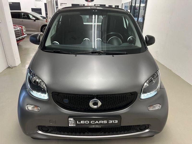 Gebraucht Smart ForTwo Electric Drive 60 kW (82 PS) 2019 Schwarz Cabrio