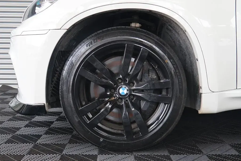 Gebraucht BMW X6 M Performance 555 PS (408 kW) 2012 Weiß SUV