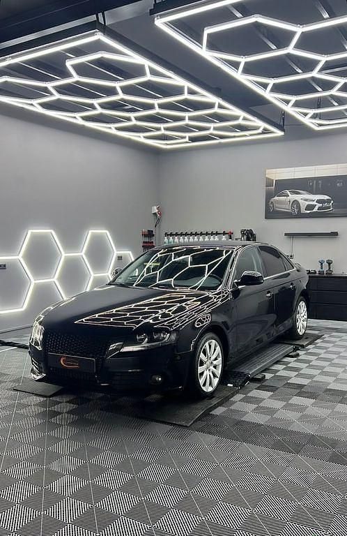 Gebraucht Audi A4 Attraction 211 PS (155 kW) 2008 Schwarz Limousine