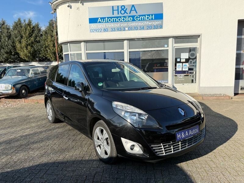 Schwarz Gebraucht 2011 Renault Scénic III Dynamique Van / Kleinbus | 4.900 € (Fairer Preis) - Bild 1/4