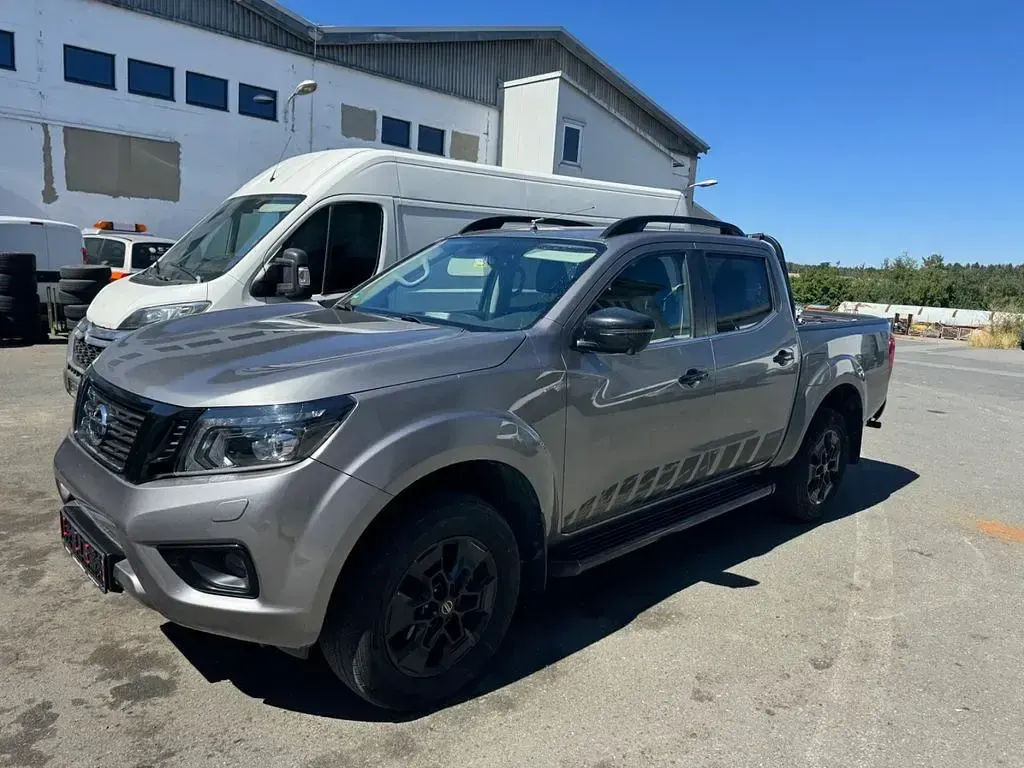 Gebraucht Nissan Navara N-Guard 190 PS (139 kW) 2021 Grau Pickup