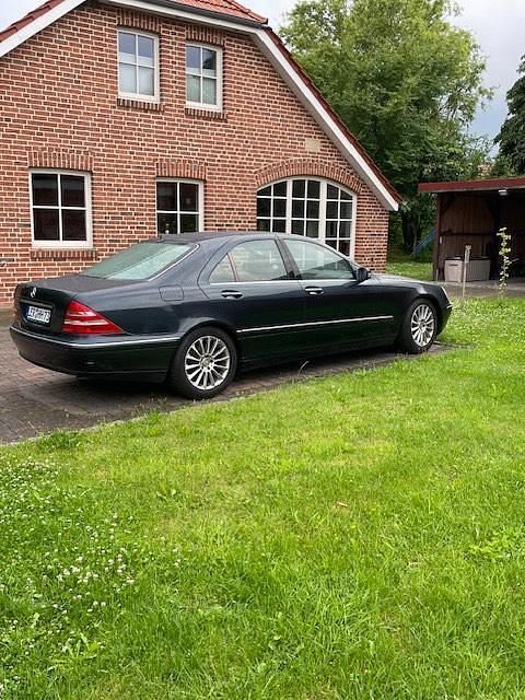 Blau Gebraucht 2000 Mercedes E320 Limousine | 4.350 € (Guter Preis) - Bild 1/4