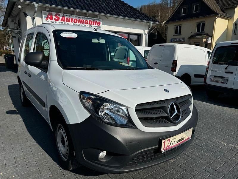 Arktikweiss Gebraucht 2019 Mercedes Citan 109 Van / Kleinbus | 8.949 € (Fairer Preis) - Bild 1/4