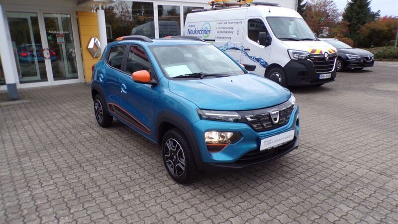 Morgenbrisenblau Gebraucht 2022 Dacia Spring Comfort Plus Kleinwagen | 11.990 € (Fairer Preis) - Bild 1/4