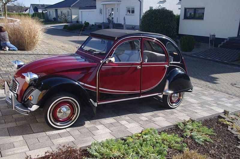 Gebraucht Citroën 2CV Charleston 33 PS (24 kW) 1982 Rot Limousine