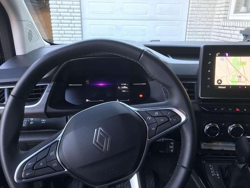 Gebraucht Renault Kangoo Techno 131 PS (96 kW) 2024 Blau Van / Kleinbus