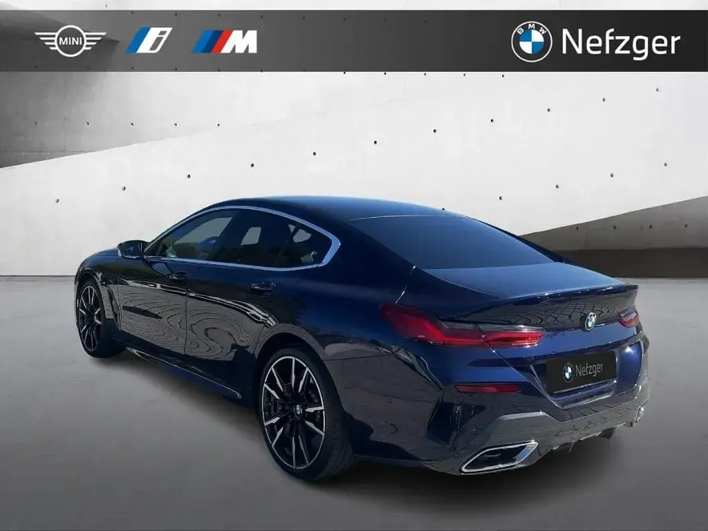 Używany BMW M850 Performance 530 KM (389 kW) 2023 Niebieski Coupe