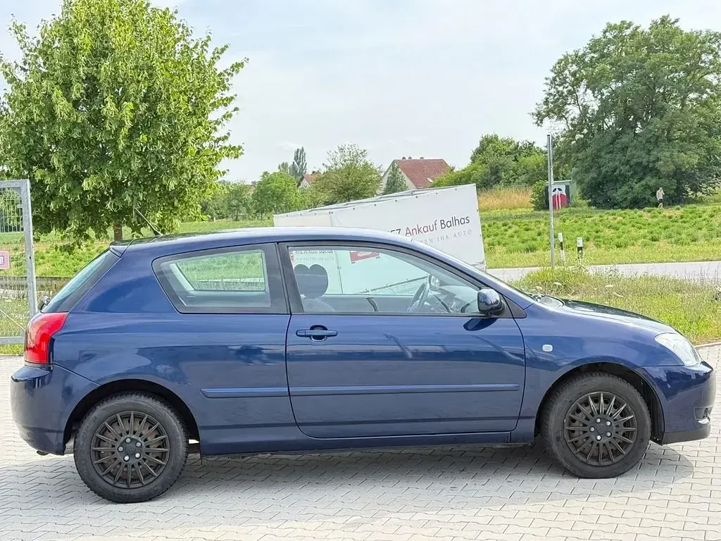 Gebraucht Toyota Corolla Luna 110 PS (80 kW) 2003 Blau Limousine
