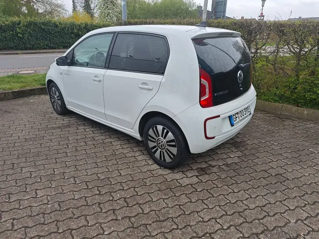 Usado VW e-up! 60 kW (82 HP) 2015 Branco Citadino