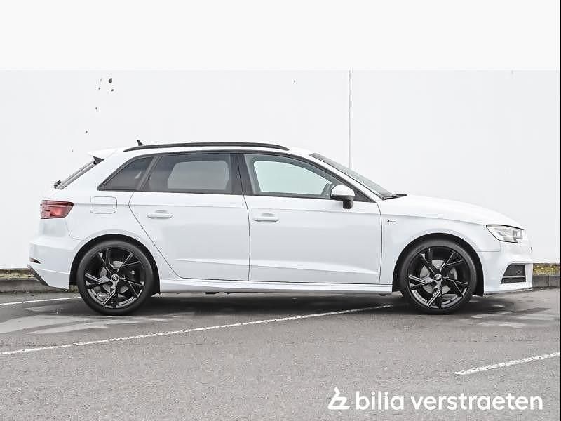 Gebraucht Audi A3 S-Line 150 PS (110 kW) 2019 Weiß Limousine