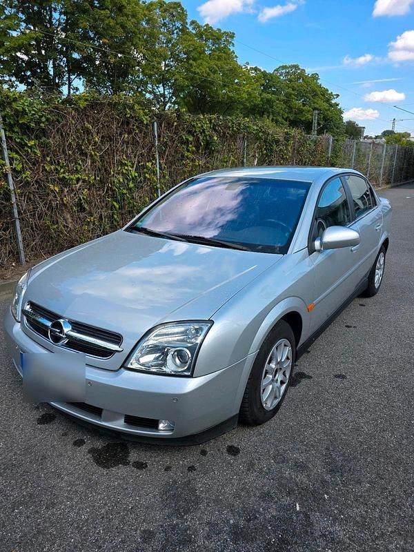 Silber Gebraucht 2002 Opel Vectra Limousine | 1.550 € (Guter Preis) - Bild 1/4