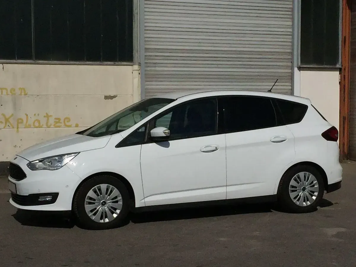 Gebraucht Ford C-MAX 101 PS (74 kW) 2018 Weiß Van / Kleinbus