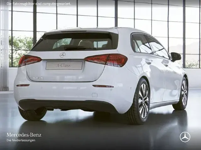Gebraucht Mercedes A250 218 PS (160 kW) 2021