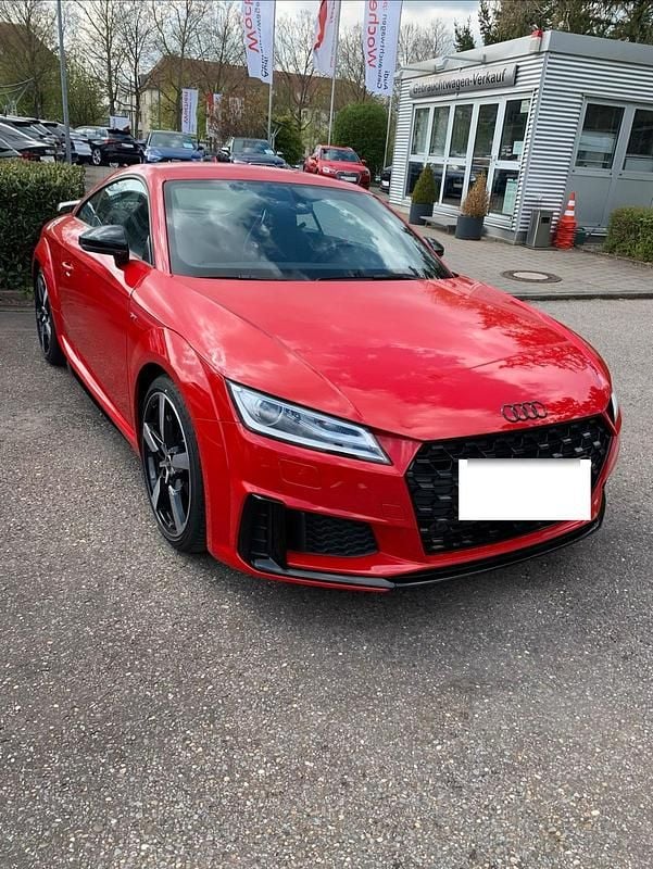 Rot Gebraucht 2022 Audi TT Competition Coupé | 37.000 € (Fairer Preis) - Bild 1/4