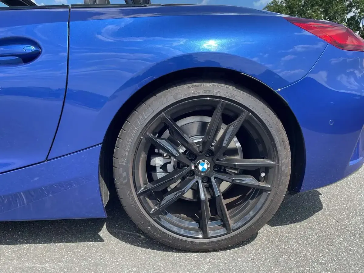Gebraucht BMW Z4 197 PS (144 kW) 2025 Blau Cabrio