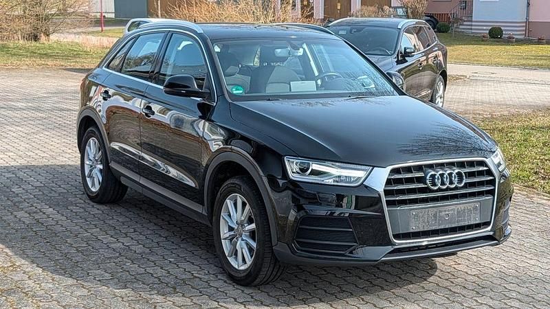 Gebraucht Audi Q3 Comfort 150 PS (110 kW) 2016 Schwarz SUV