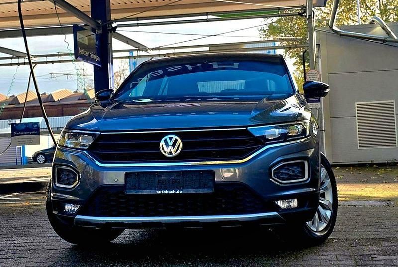 Grau Gebraucht 2019 VW T-Roc Sportline SUV | 19.490 € (Fairer Preis) - Bild 1/4