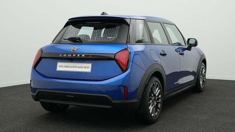 Gebraucht Mini Cooper S Classic 204 PS (150 kW) 2024 Blau Kleinwagen