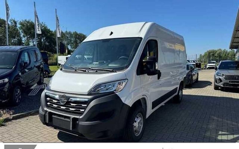 Weiß Gebraucht 2024 Opel Movano Edition Van | 28.900 € - Bild 1/4