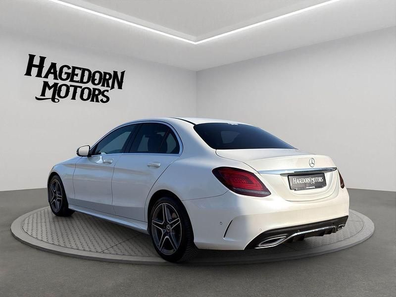 Gebraucht Mercedes C200 AMG line 184 PS (135 kW) 2020 Weiß Limousine
