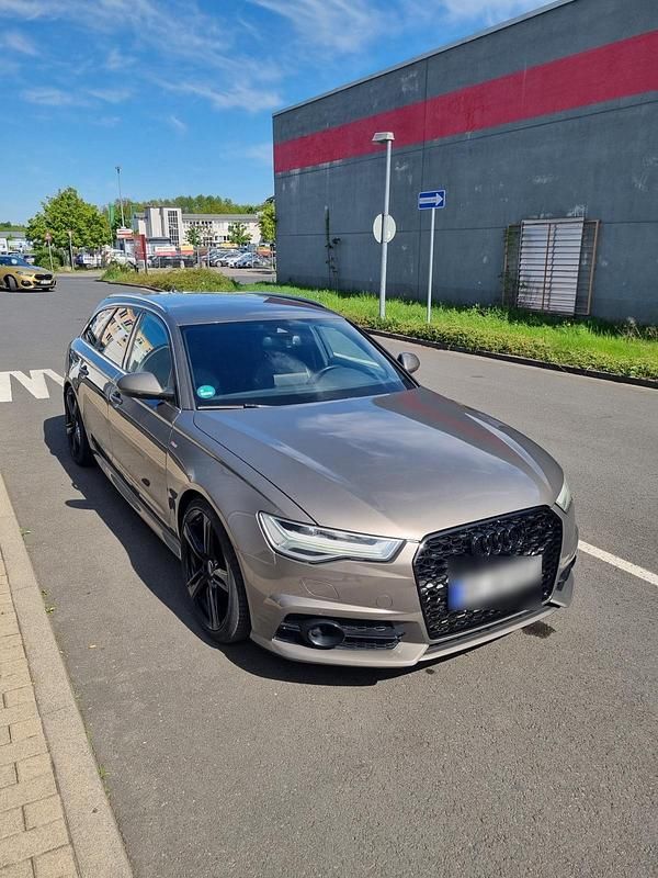 Gebraucht Audi A6 Ambiente 272 PS (200 kW) 2015 Grau Kombi