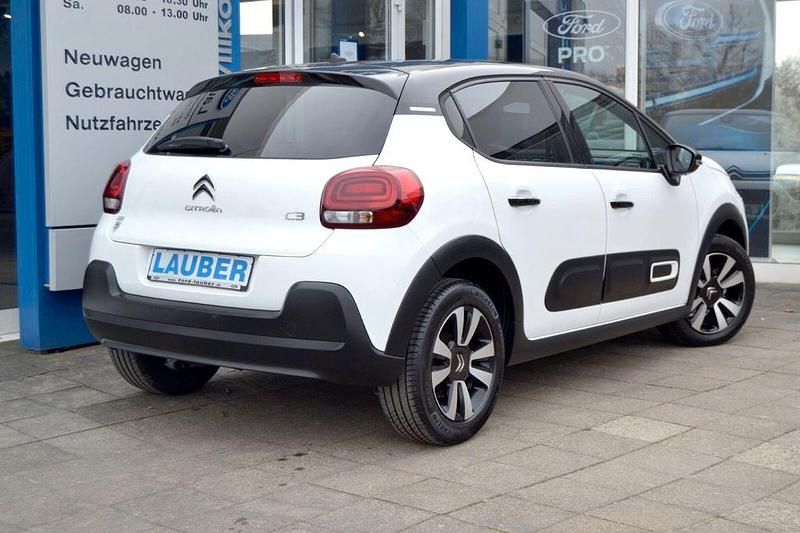 Gebraucht Citroën C3 Shine 82 PS (60 kW) 2022 Polarweiss Kleinwagen