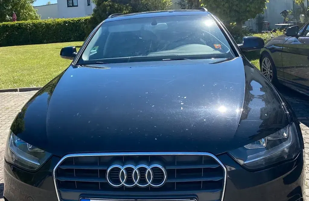 Gebraucht Audi A4 Attraction 136 PS (100 kW) 2014 Schwarz Kombi
