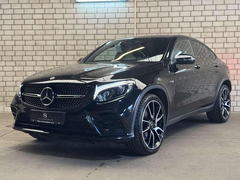 Obsidianschwarz metalliclack Gebraucht 2017 Mercedes GLC43 AMG AMG Coupé | 36.990 € (Etwas zu teuer) - Bild 1/4