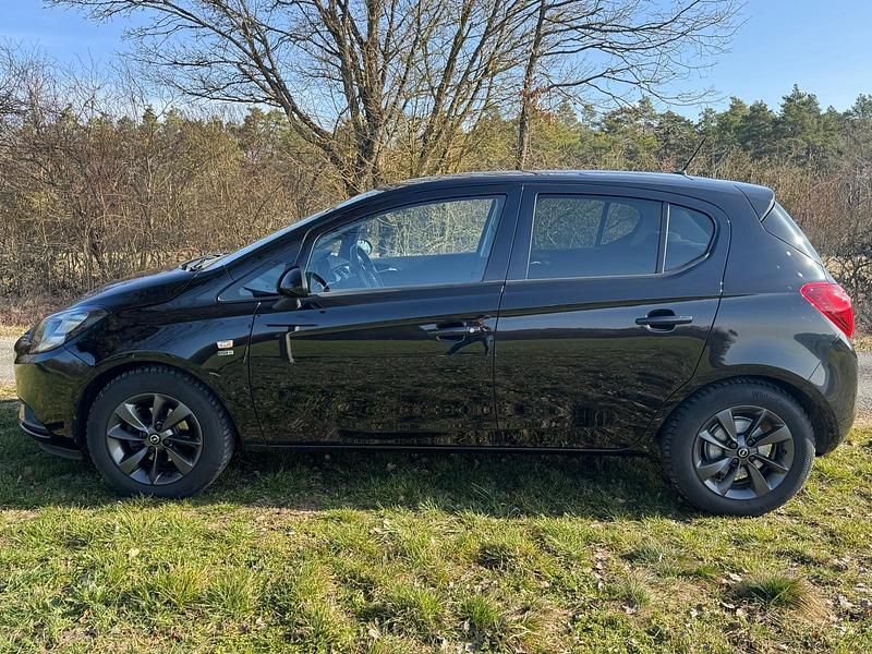 Gebraucht Opel Corsa 90 PS (66 kW) 2019 Schwarz Kleinwagen