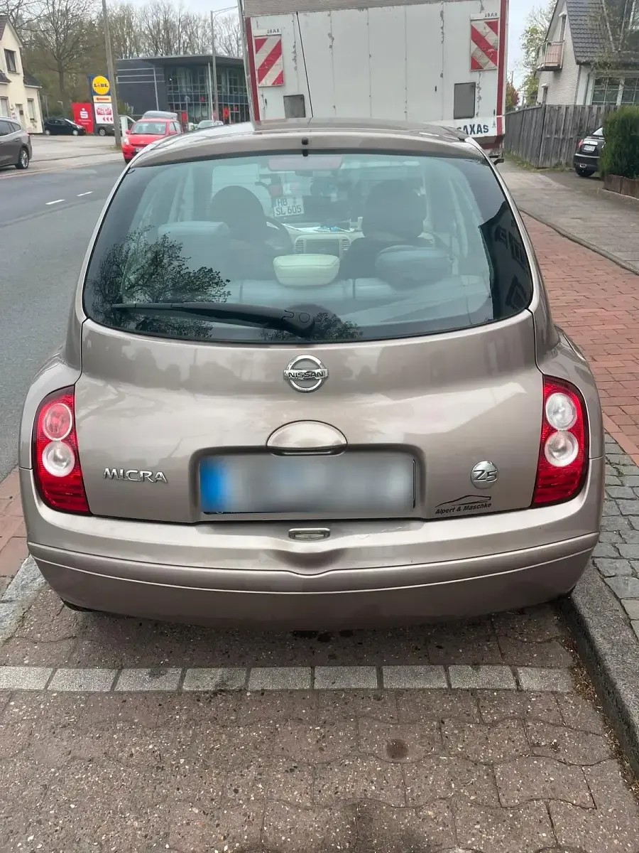 Gebraucht Nissan Micra 80 PS (58 kW) 2009 Braun Kleinwagen