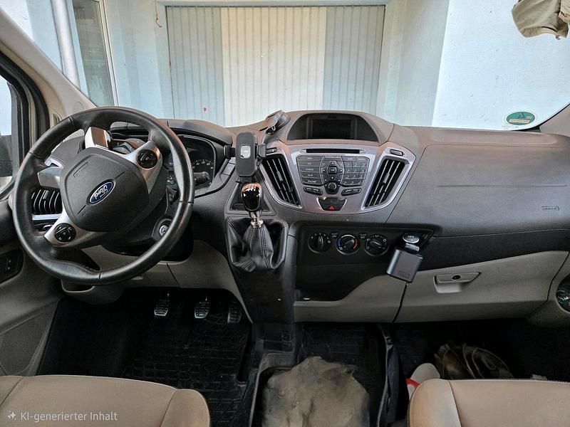 Silber Gebraucht 2018 Ford Tourneo Custom Van | 18.000 € (Superpreis) - Bild 1/4