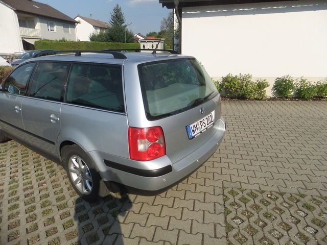 Usata VW Passat Comfortline 185 CV (136 kW) 2004 Argento Station wagon