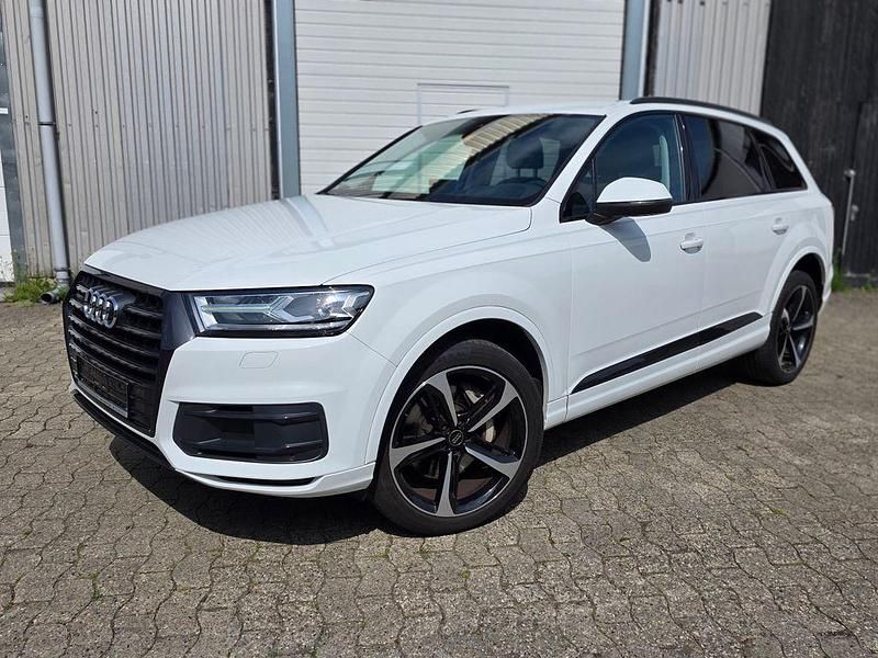 Weiß Gebraucht 2016 Audi Q7 SUV | 29.900 € (Fairer Preis) - Bild 1/4