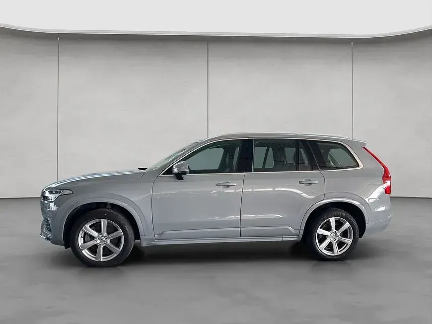 Gebraucht Volvo XC90 250 PS (183 kW) 2023 Grau SUV