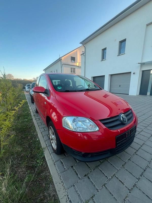 Gebraucht VW Fox 75 PS (55 kW) 2006 Rot Kleinwagen