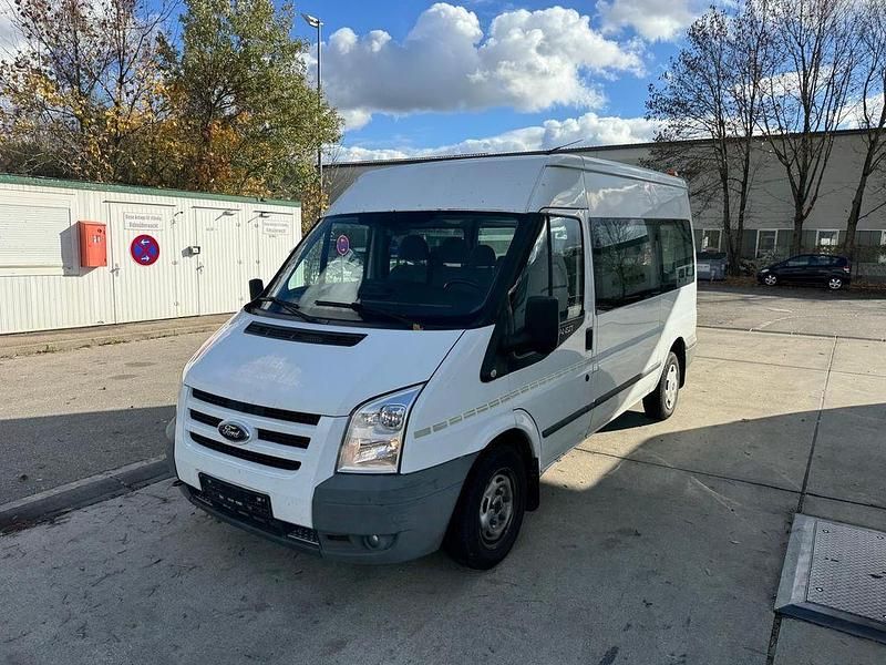 Weiß Gebraucht 2011 Ford Transit Trend Kombi | 4.999 € (Fairer Preis) - Bild 1/4