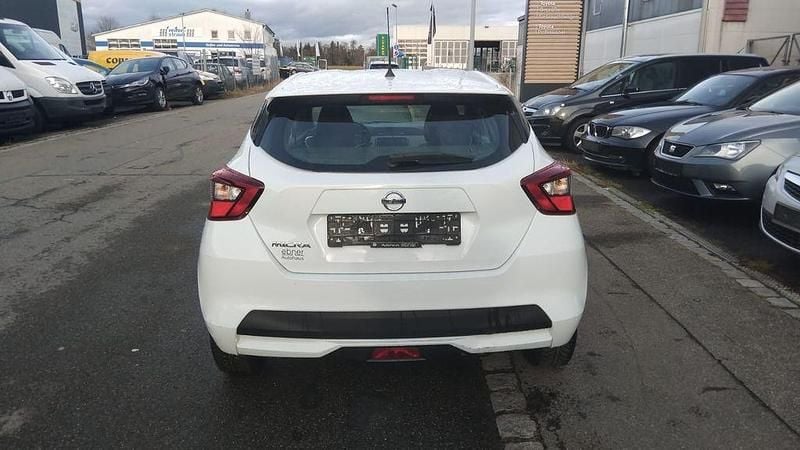 Gebraucht Nissan Micra Visia+ 71 PS (52 kW) 2017 Weiß Limousine