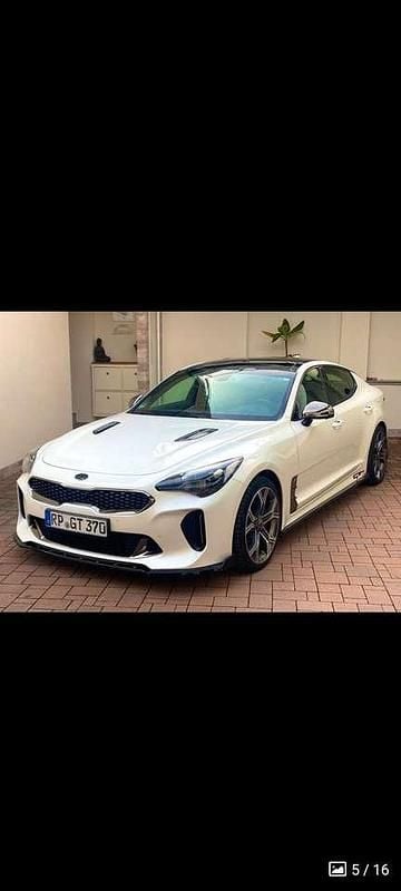 Gebraucht 2018 Kia Stinger Limousine | 26.500 € (Guter Preis) - Bild 1/4