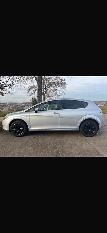Gebraucht Seat Leon 102 PS (75 kW) 2008 Silber Kleinwagen