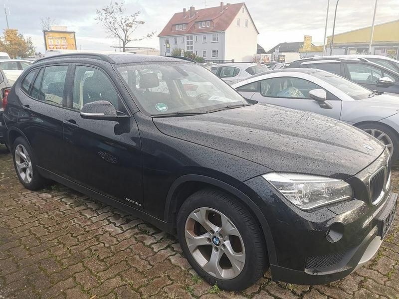 Schwarz Gebraucht 2013 BMW X1 SUV | 6.600 € (Guter Preis) - Bild 1/4