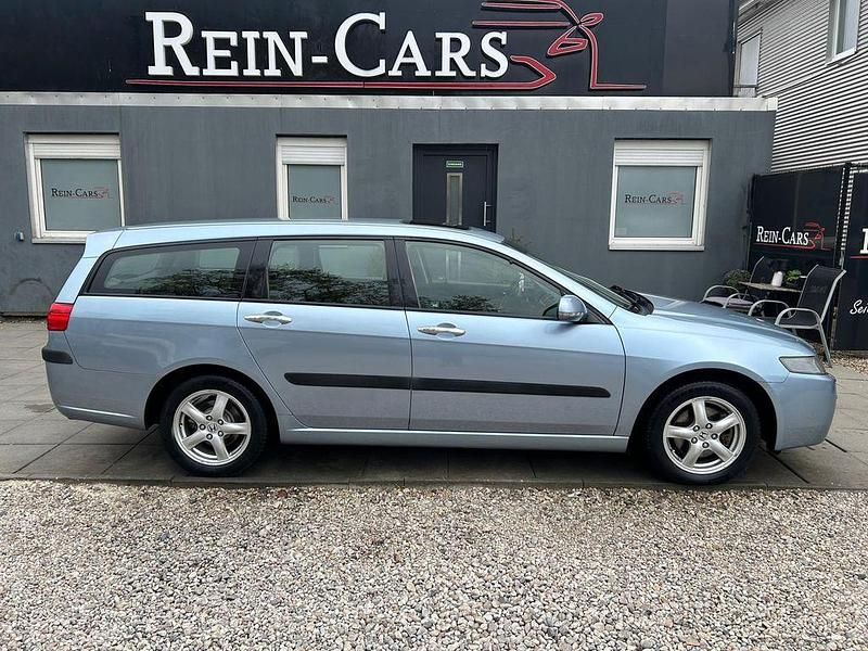 Gebraucht Honda Accord Executive 190 PS (139 kW) 2004 Silber Kombi
