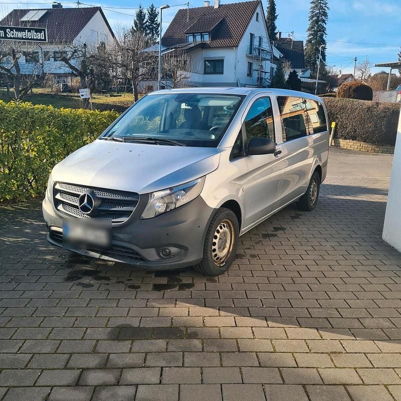 Gebraucht Mercedes Vito 136 PS (100 kW) 2017 Grau Van