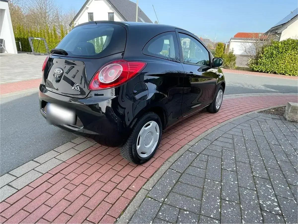Gebraucht Ford Ka 69 PS (50 kW) 2012 Kleinwagen