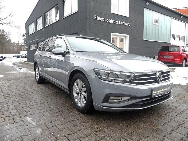 Gebraucht VW Passat Conceptline 150 PS (110 kW) 2022 Grau Kombi