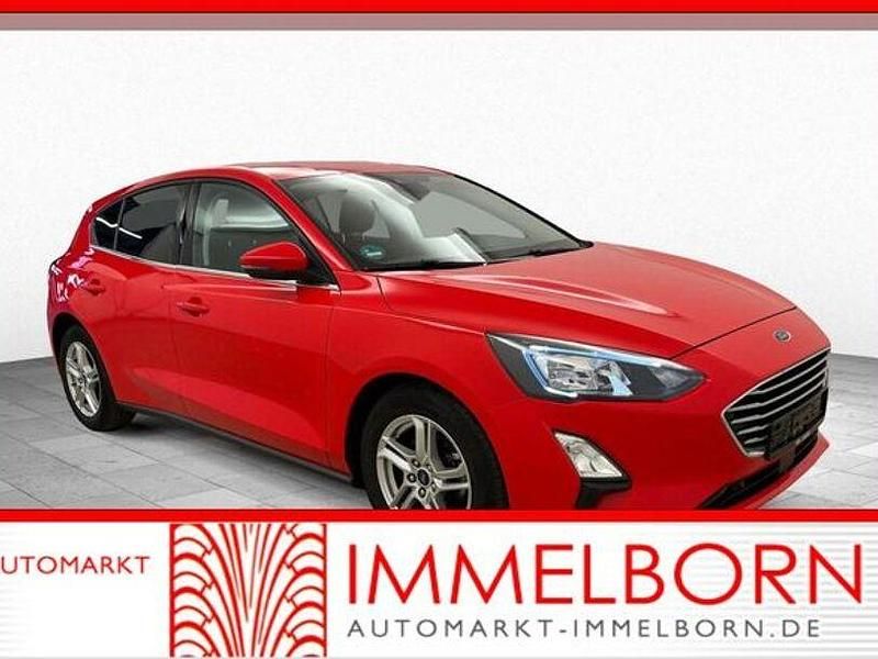 Rot Gebraucht 2021 Ford Focus Cool & Connect Limousine | 13.880 € (Guter Preis) - Bild 1/4