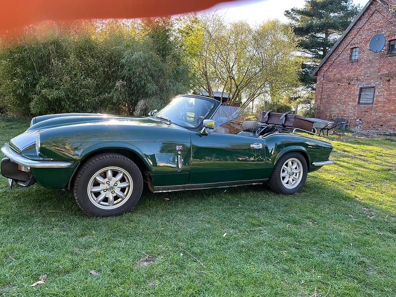 Grün Gebraucht 1979 Triumph Spitfire Cabrio | 9.800 € - Bild 1/4